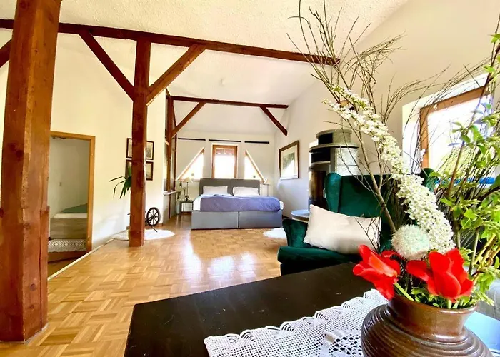 Weisse Muehle Hotel 3*